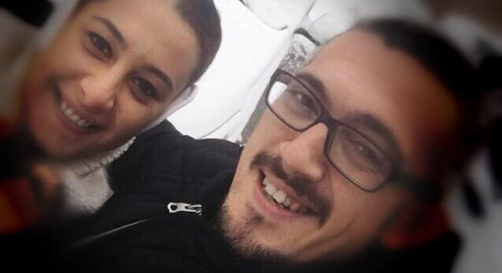 Ni�anl� �ift u�urumdan d��t�