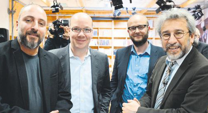 T�rk d��manlar� Almanya'da birle�ti!