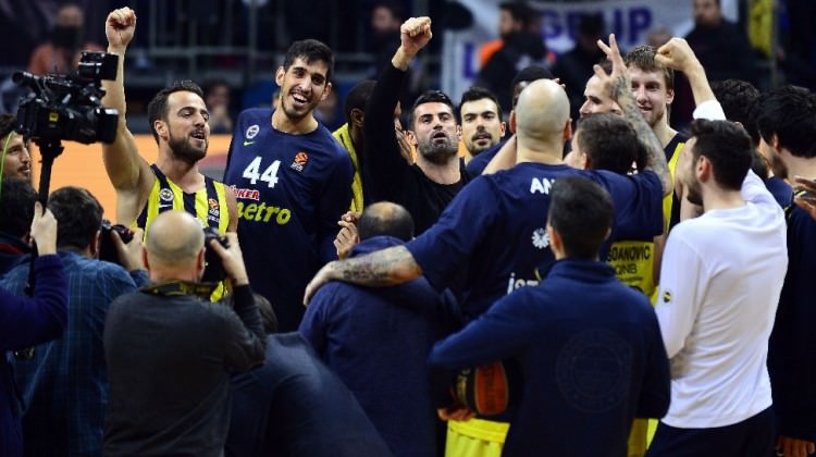 K�f�r �oku! Galatasaray TFF'ye �ikayet edecek