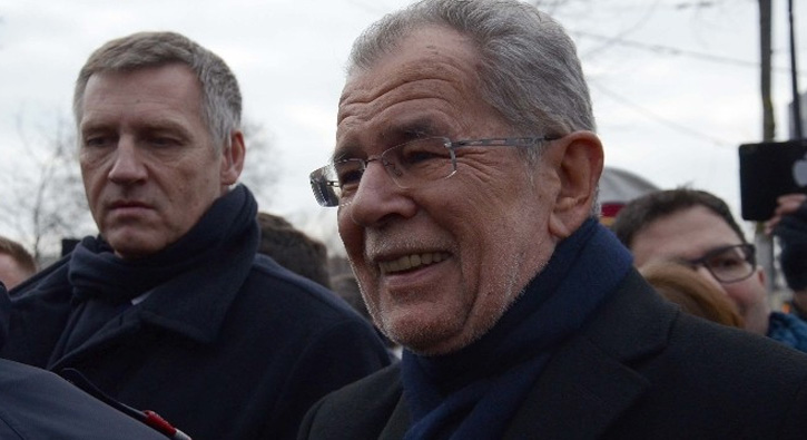 Avusturya�n�n yeni Cumhurba�kan� Bellen g�revini devrald�