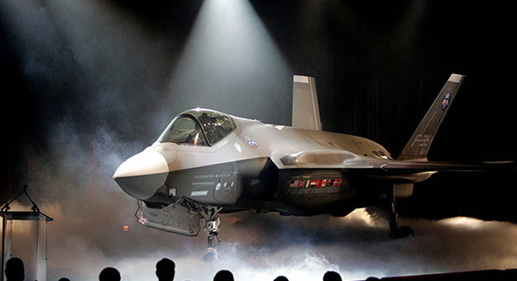 Pentagon, F-35 ve ba�kanl�k u�a�� programlar�n� incelemeye ald�