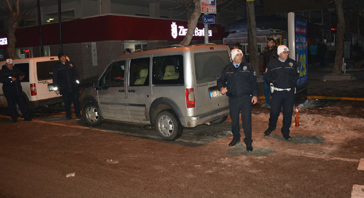 Ni�de'de ��pheli ara� hareketlili�i