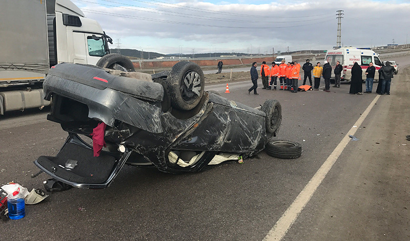 Sancaktepe'de trafik kazas�: 1 ki�i hayat�n� kaybetti