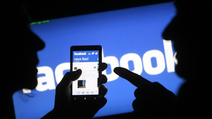 Facebook, televizyonlara geliyor