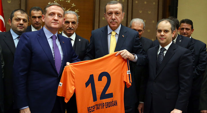 'Cumhurba�kan�m�zla an�lmak onurdur'