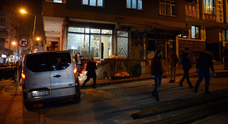 �stanbul K���k�ekmece'de deh�et: 2 �l�