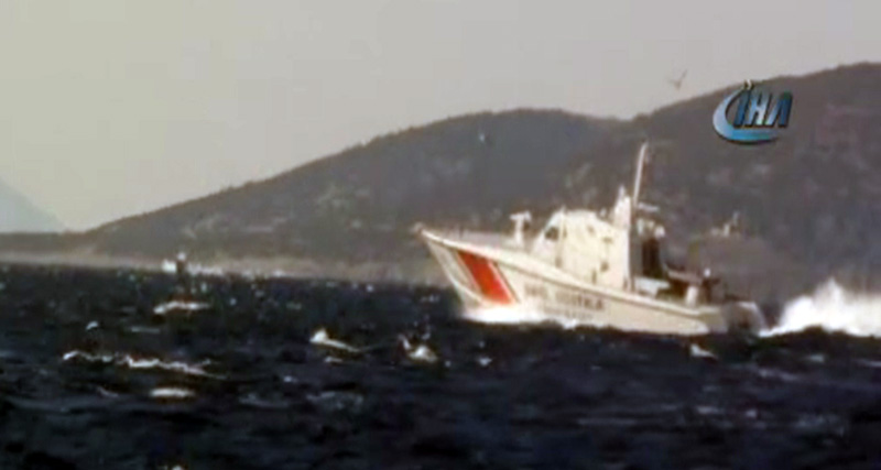 Sahil G�venlik Komutanl���'n�n Kardak denetimi s�r�yor