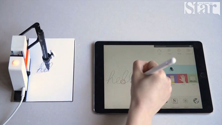 Dijital �izimleri ger�ek zamanl� ka��da d�ken robot