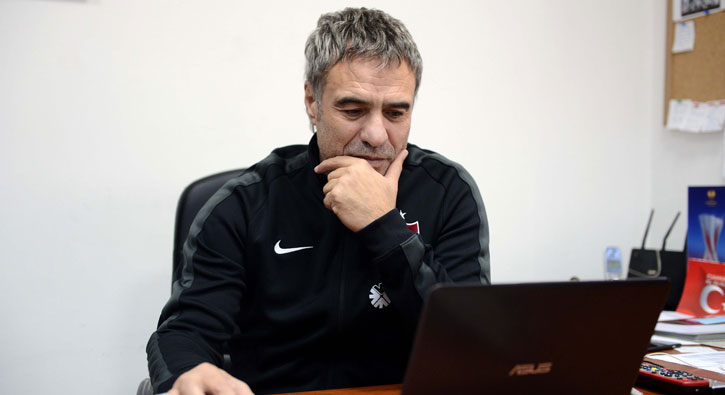 Ersun Yanal transfer �al��malar�na �imdiden ba�lad�!