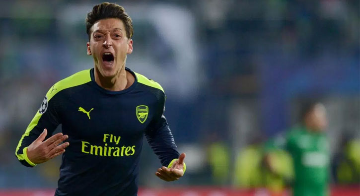 Barcelona'dan Mesut �zil bombas�!
