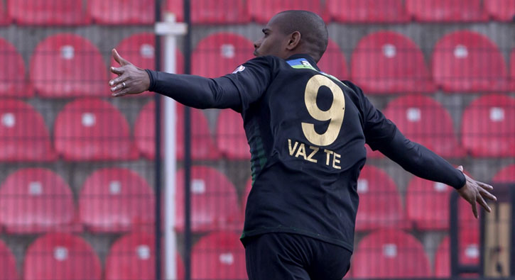 Akhisar Belediyespor �eyrek finalde