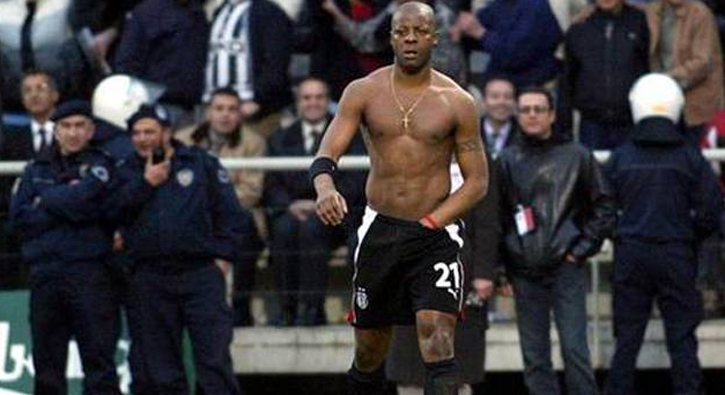 Pascal Nouma'dan van Persie a��klamas�