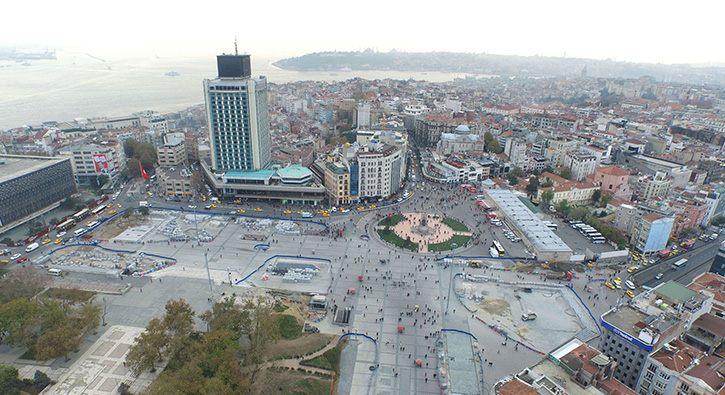 Mimarlardan, Taksim Camisi a��klamas�
