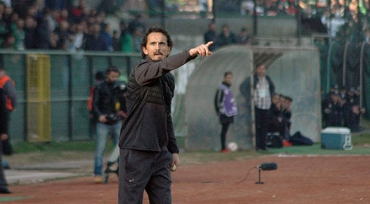 Sakaryaspor'dan Tuncay �anl�'ya b�y�k oyun!