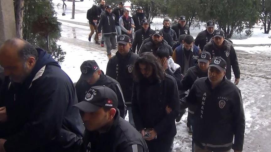 Ardahan merkezli 22 ilde FET operasyonu: 23 gzalt