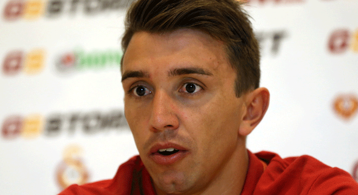 Muslera: 2 sezondur �n�mde farkl� stoperlerle oynuyorum