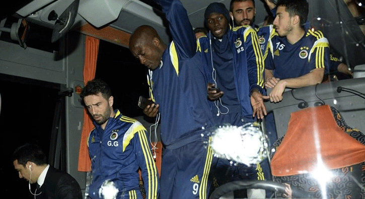 Sald�r�n�n alt�ndan 'ByLock' uygulamas� ��kt�