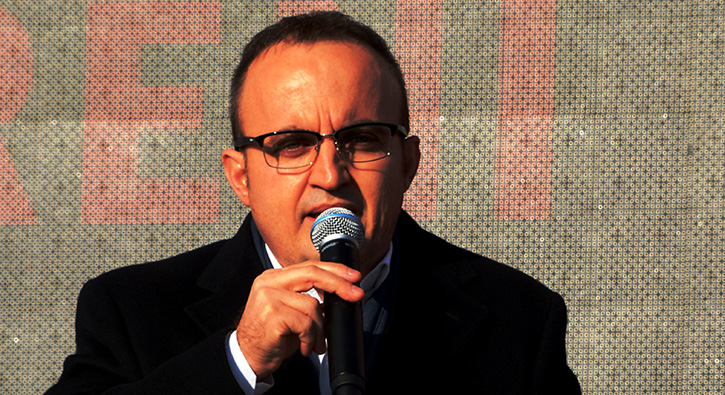 Turan'dan deprem ma�durlar�na 'yard�m' uyar�s�