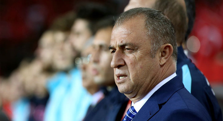 Fatih Terim, Yusuf Yaz�c�'y� yak�ndan takip ediyor