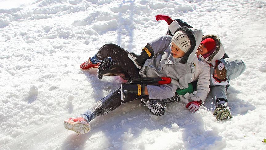 14 �ubat Sal� kar nedeniyle e�itime ara verilen iller