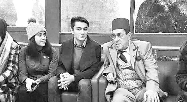 Gktay: Tiyatro bir edep mesleidir