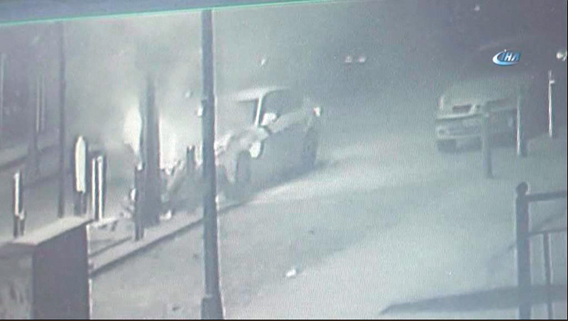 Feci �l�m kamerada