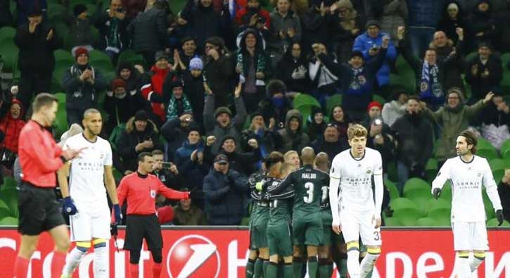 Fenerbah�e ilk yar�da rakip kaleye �ut �ekemedi