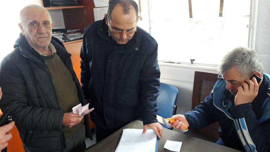 Banka �n�nde buldu�u paray� sahibine ula�t�rd�