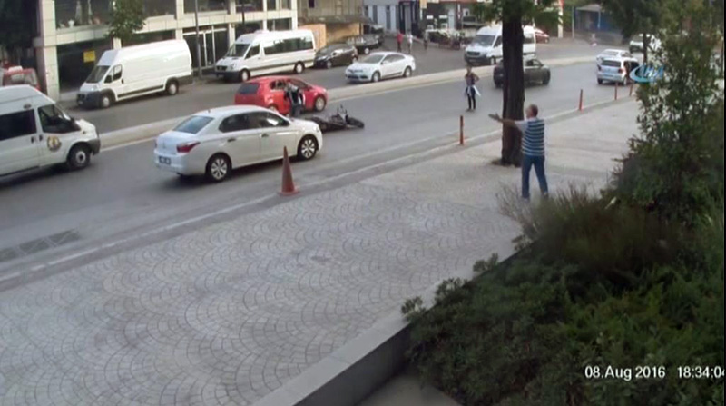 Bunun ad� cinayete te�ebb�s