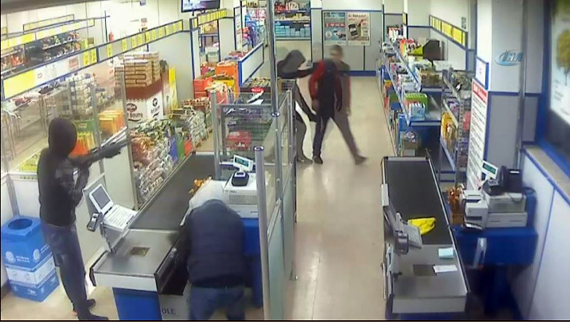 30 saniyede silahl� gasp