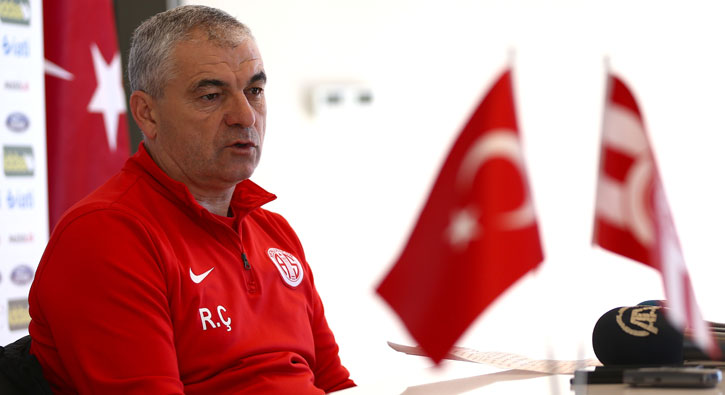 Antalyaspor devleri sollad�!