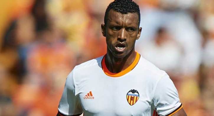 Valencia, Athletic Bilbao'yu 2-0 ma�lup etti 