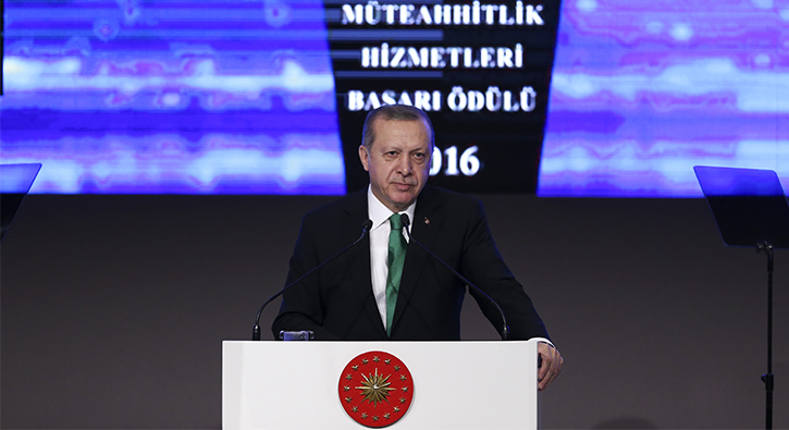 Cumhurbakan Erdoan, 15 Temmuz darbe giriimiyle ilgili tm phelilerden ikayeti oldu
