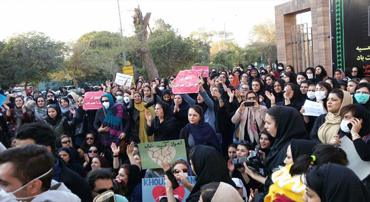 Ruhani kriz b�lgesinde