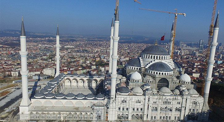 �aml�ca Camisine 3 boyutlu ayd�nlatma geliyor