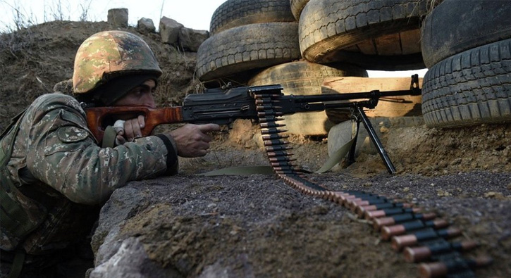 Azerbaycan, Ermenistan ordusuna ait bir ate noktasn imha etti