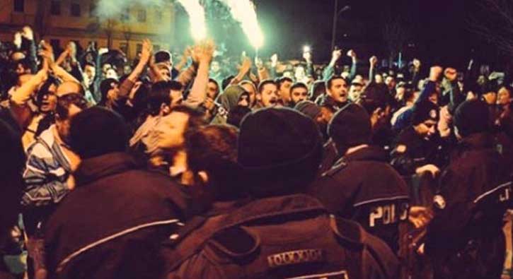 Bursaspor'a sald�r�yla ilgili 6 ��pheli adliyeye sevk edildi