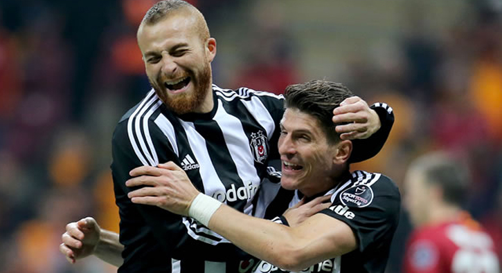 G�khan T�re: Mario Gomez'de Be�ikta�'� �zl�yordur