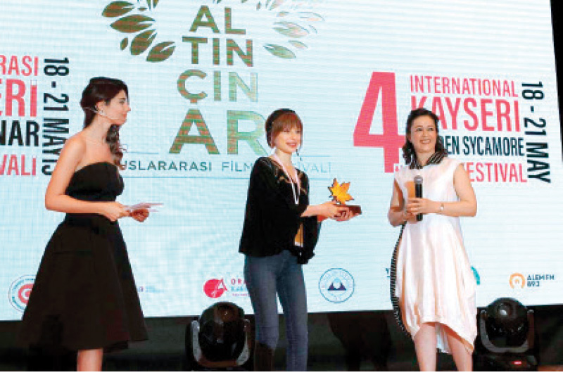 Alt�n ��nar 5. kez ye�eriyor
