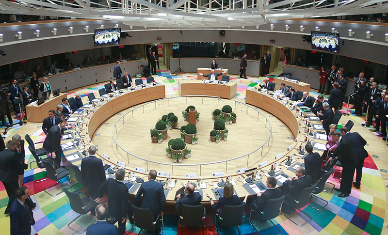 Polonya, AB Zirvesi Bildirisini veto etti 