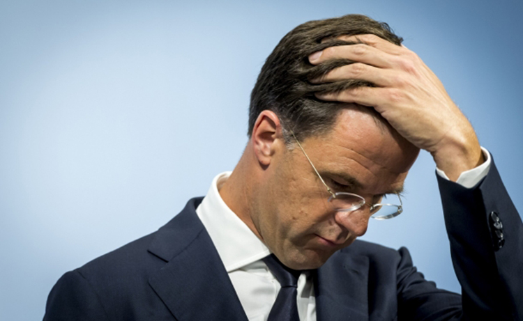 Hollanda Ba�bakan� Rutte'dan skandal tebrik