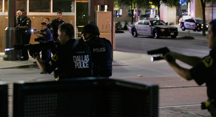 ABD'de nefret su�lar� art�yor