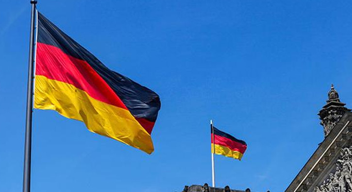 Alman h�k�metinden ''toplant�'' a��klamas�  