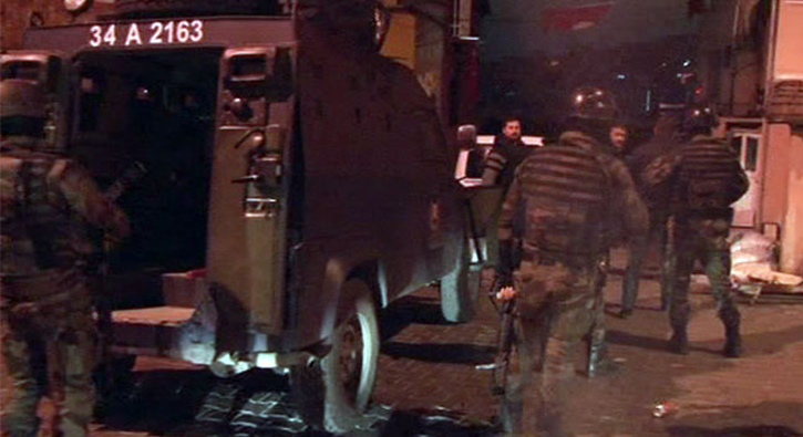 stanbul'da afak operasyonu