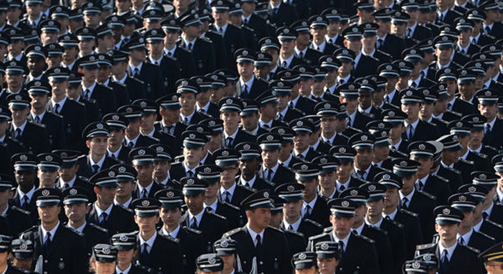 Emniyette s�nav heyecan�