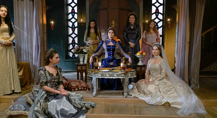 Muhte�em Y�zy�l K�sem yeni b�l�mde Sultan Murad s�rra kadem bas�yor
