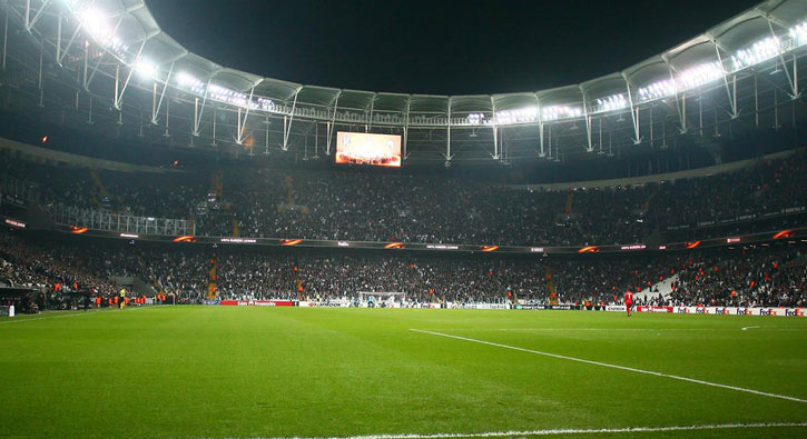 Vodafone Arena'y� b�y�k tak�mlar�n scoutlar� basacak