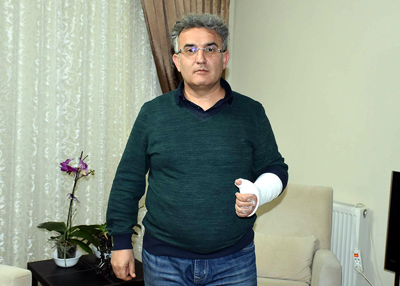 Doktordan ''ba�hekim kolumu k�rd�'' iddias�