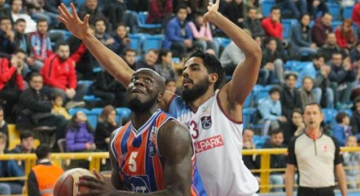 Trabzonspor, evinde y�k�ld�