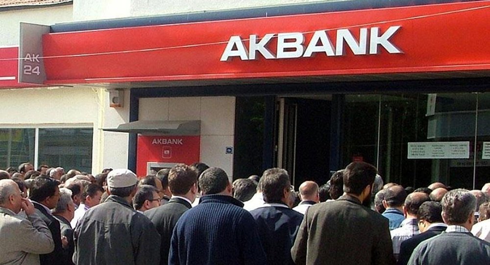 Akbank'ta grev karar 60 gn ertelendi